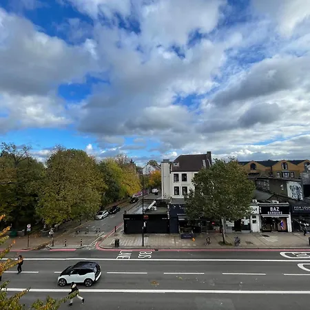 Brixton Sunny Single Studio London Exterior photo